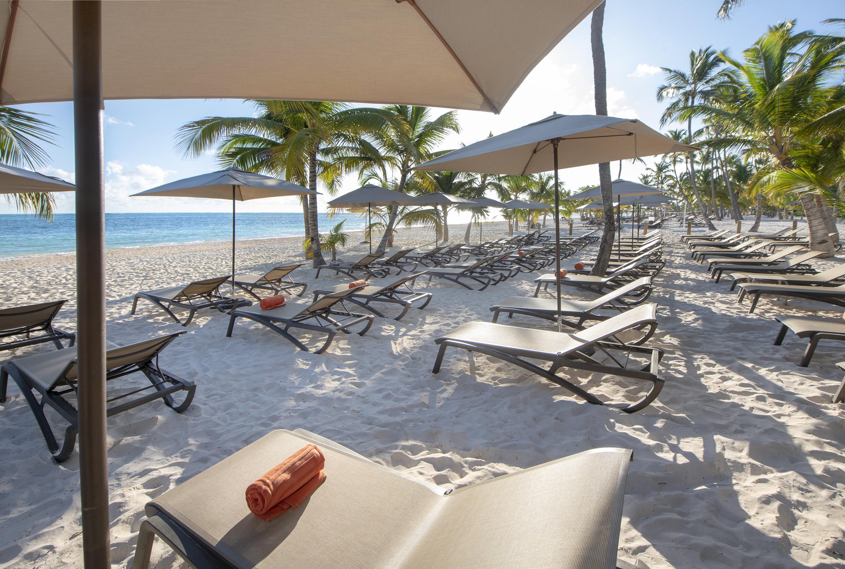 Unique Club At Lopesan Costa Bavaro Hotel Exterior photo