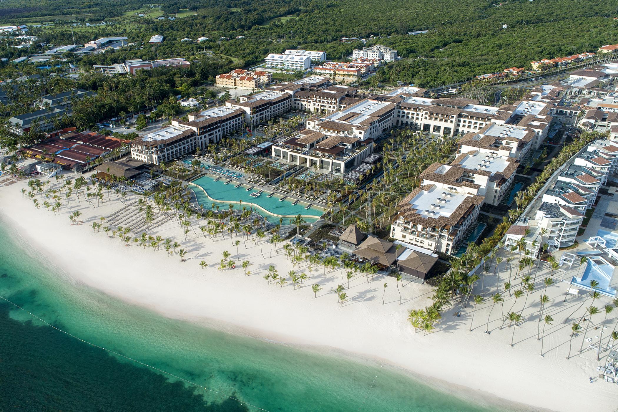 Unique Club At Lopesan Costa Bavaro Hotel Exterior photo